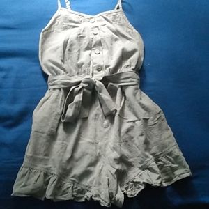 Light armor green jumpsuit